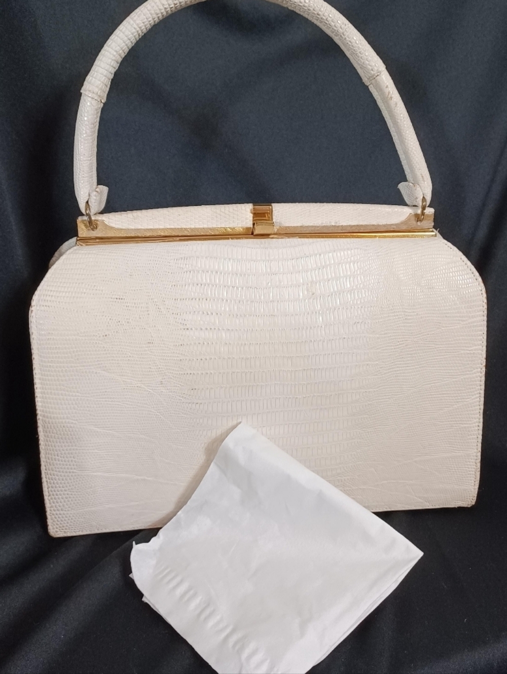 1950s Cream Structured Top-Handle Wristlet Clutch With Original Accessories